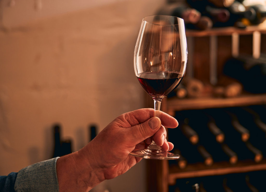 Best Red Wines to Buy Online in 2025 (Handpicked by Dis&Dis)