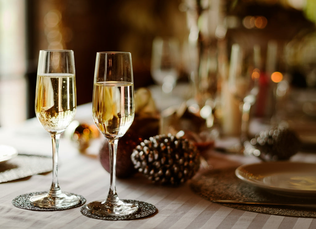 Celebrate the Season with Premium Christmas Wines at Dis&Dis Online Wine Store