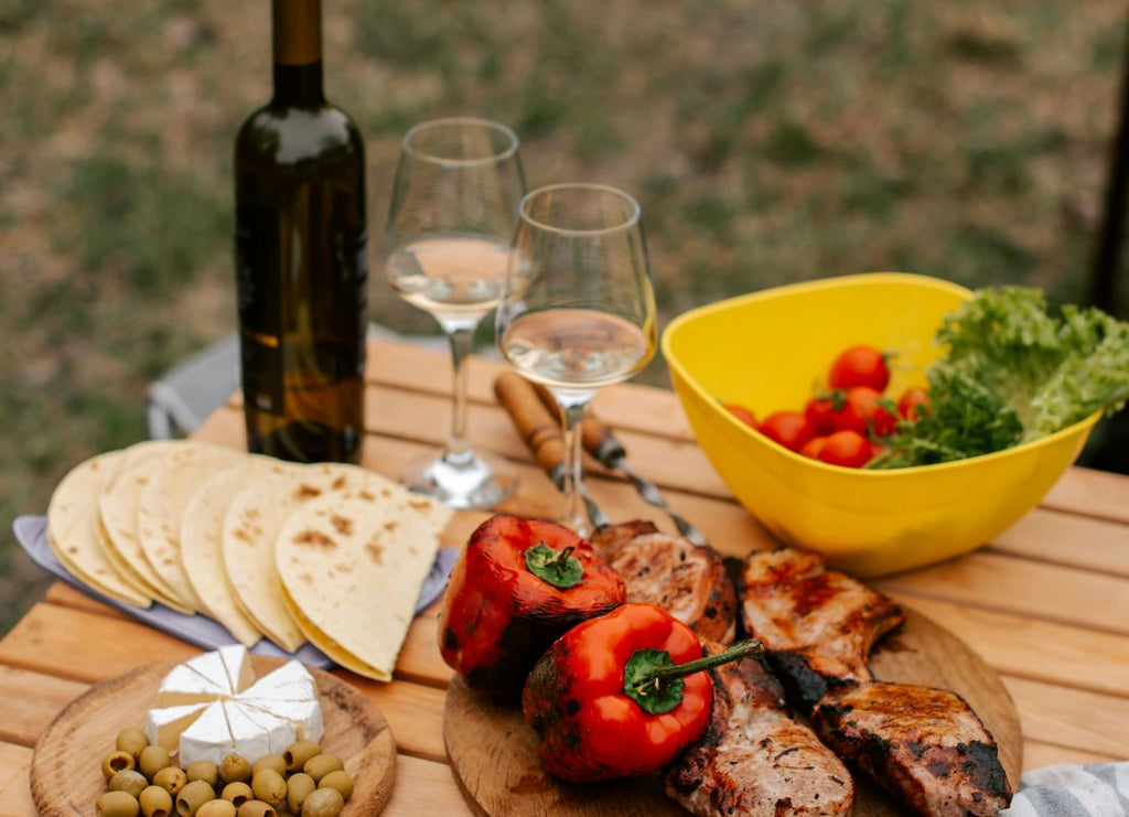 The Best Wines for Summer BBQs and Outdoor Dinners