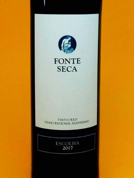 Front Label of Fonte Seca Red Escolha 2017