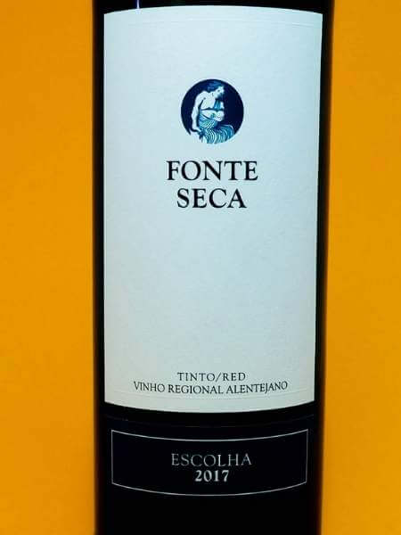 Details Front Label of Fonte Seca Red Escolha 2017