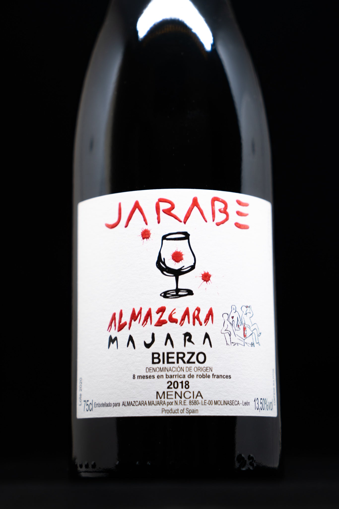 Wine cup on the front label of the bottle