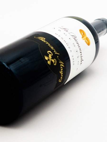 Top View of La Bienvenida 2018 Red Wine