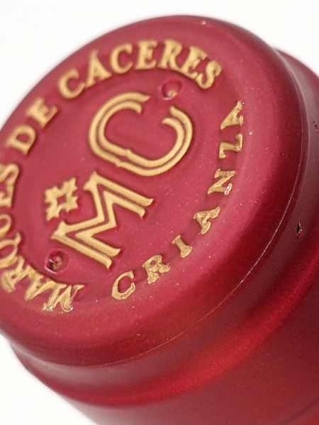 Cap Details of Marqués de Cáceres Crianza