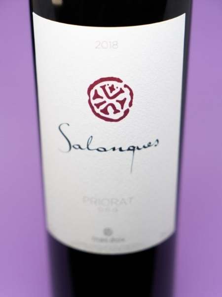 Front White Label with Logo of Salanques