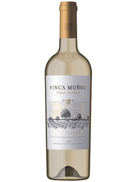 Vino Blanco Finca Muñoz Coleccion de la Familia Chardonnay Bottle