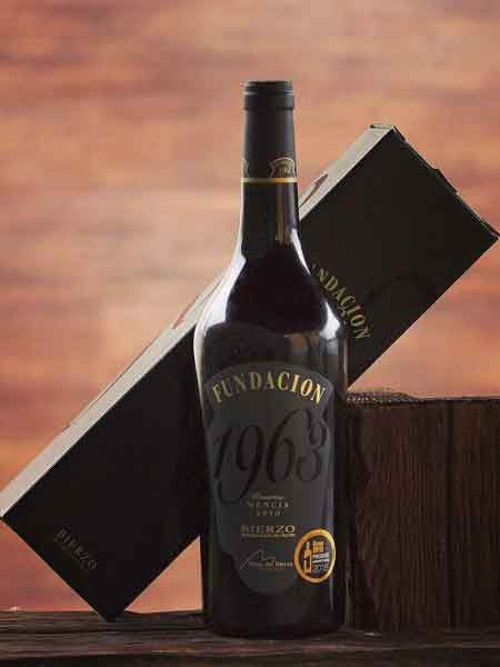 Gift Box of Fundación 1963 Reserva 2012 Red Wine
