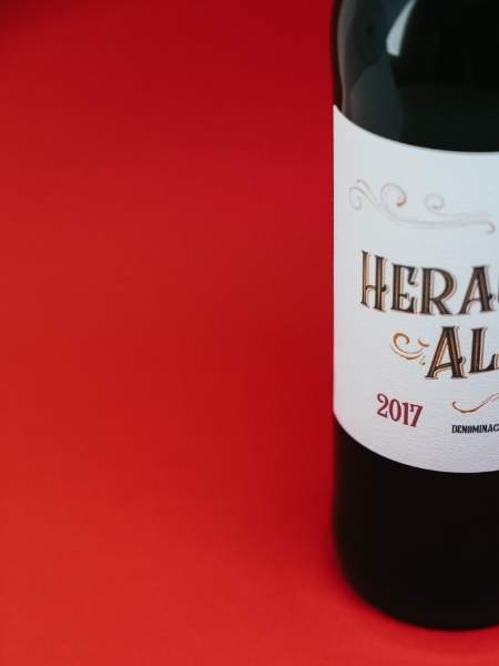 Heraclio Alfaro Crianza 2017 Red Wine Front Side Bottle