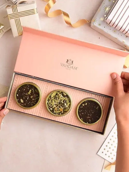 Pink Vahdam Blush Assorted Teas Gift Set 3 Teas