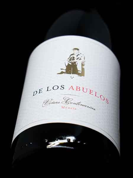 De los Abuelos Vinas Centenarias Mencia 2019 Red Wine Front Label